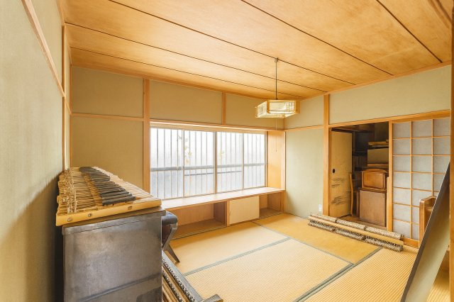 日本らしい落ち着いた雰囲気の和室です