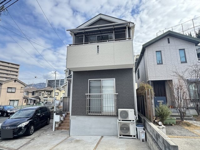 外観：334000225209