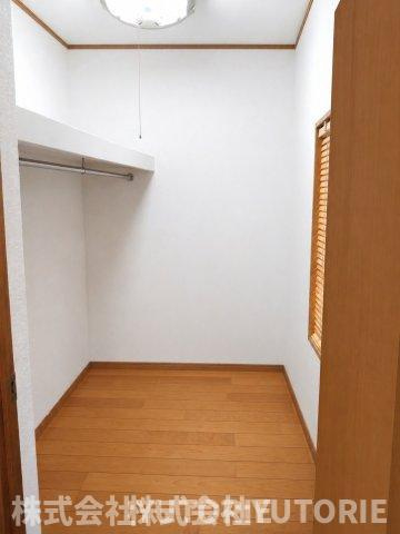 居住中家具消去しています