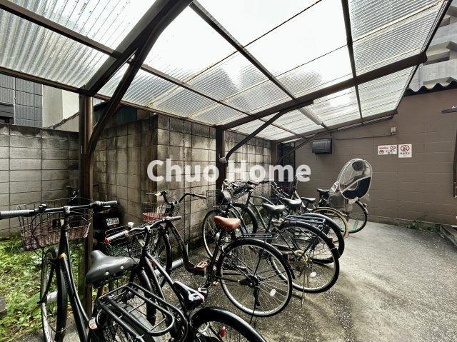 【自転車置き場】最新の空き状況や費用などの詳細は担当スタッフまでお問い合わせください。
