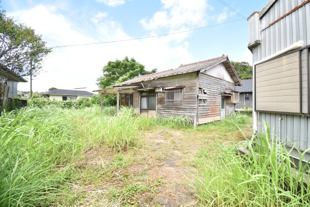 2096番2：古屋あり