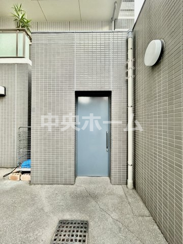 ゴミ出し場