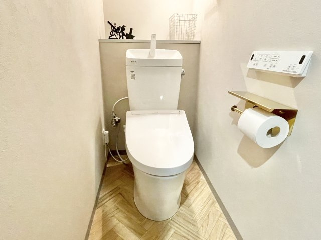 シンプルで使いやすいトイレです