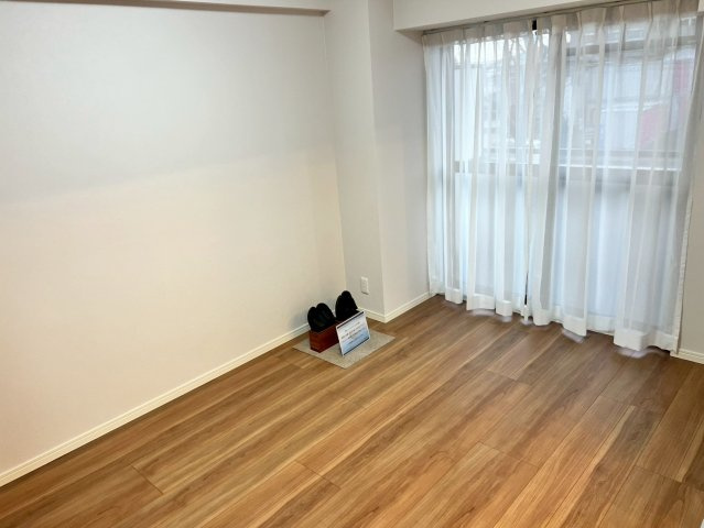 洋室　5.6帖