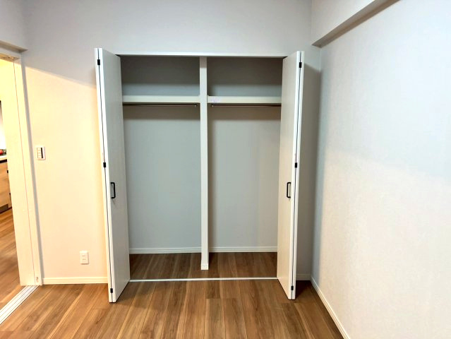 洋室　5.6帖