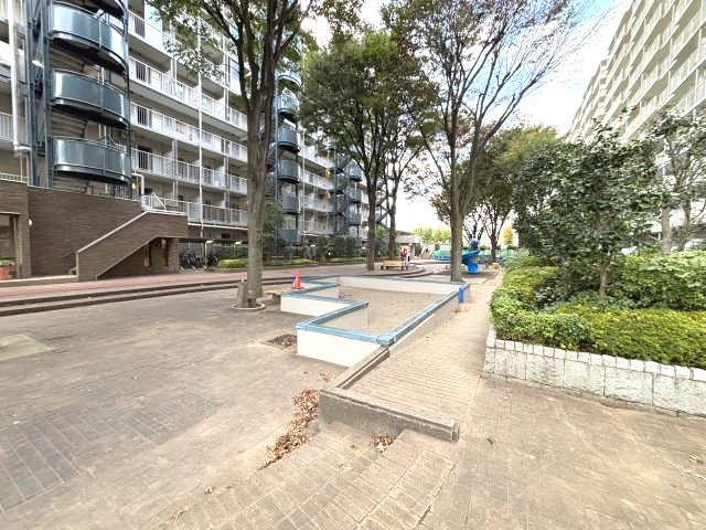敷地内の公園です。