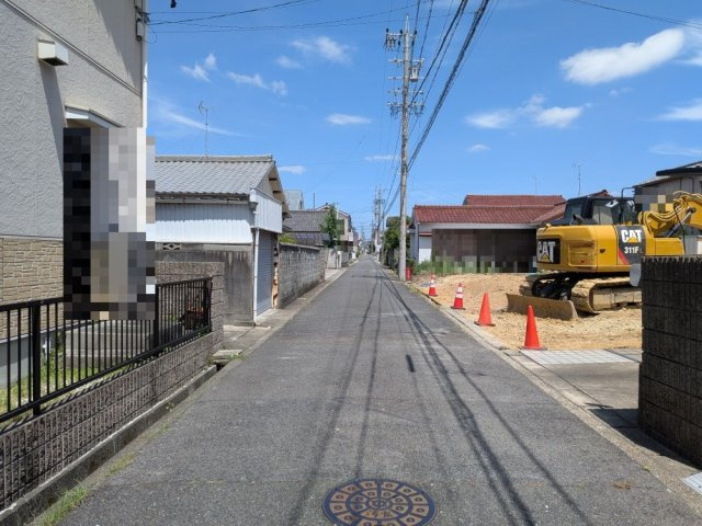 現地前面道路（2026年8月）撮影