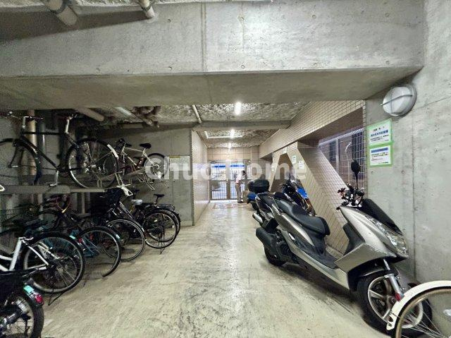 【自転車置き場】最新の空き状況や費用などの詳細は担当スタッフまでお問い合わせください。