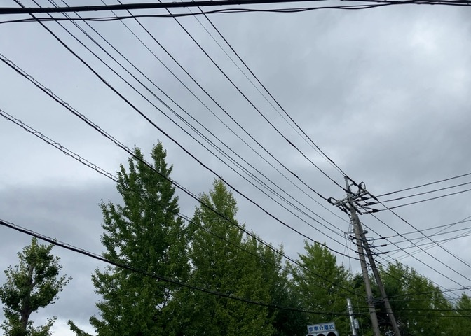 眺望を気にして物件を探す場合、前面に建物が建っていないか現地で確認しましょう！前面に建物があると景色はもちろん、日当たりや風通しにも影響が出てきます。住んだ時のことを想像しながら現地見学をしましょう。