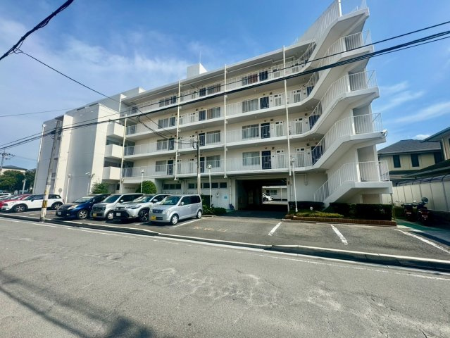 外観：327002173337