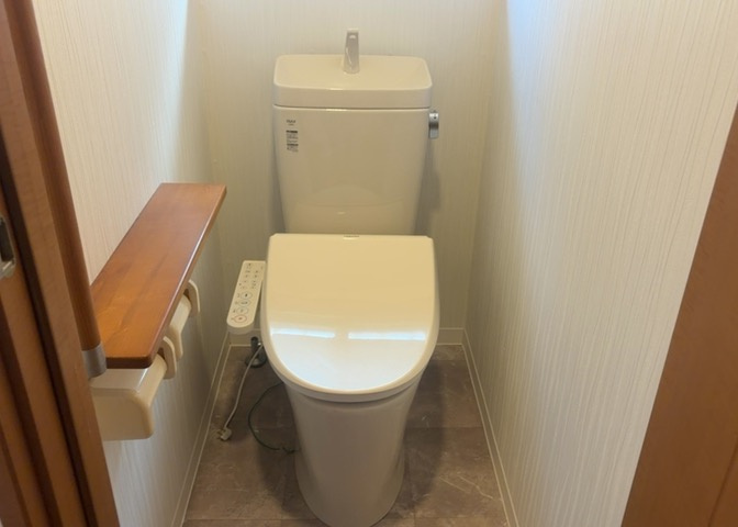 トイレは大きさや形、機能、抗菌性などが異なる多種多彩なタイプが各メーカーから出ています。それぞれに良さがあるため、事前にどういったタイプのトイレがいいのかをご家庭内で決めて、内見に行くといいでしょう。