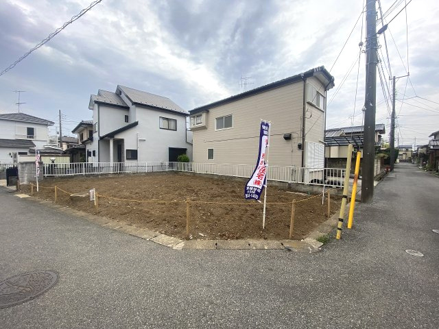 北西・南西角地で陽当り良好！敷地約30坪！更地渡し！自由設計で夢のマイホームはいかがでしょうか！中野小学校まで徒歩約10分(800ｍ)！当社施工現場ご案内致します！お気軽にお問い合わせください！