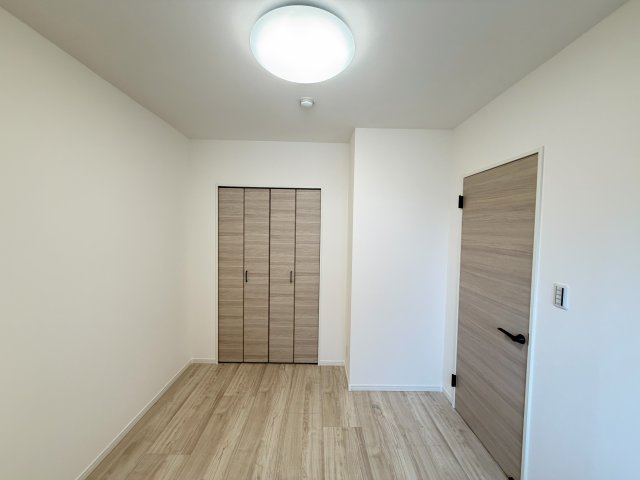 全居室収納付きで、お部屋がすっきり片付きます。