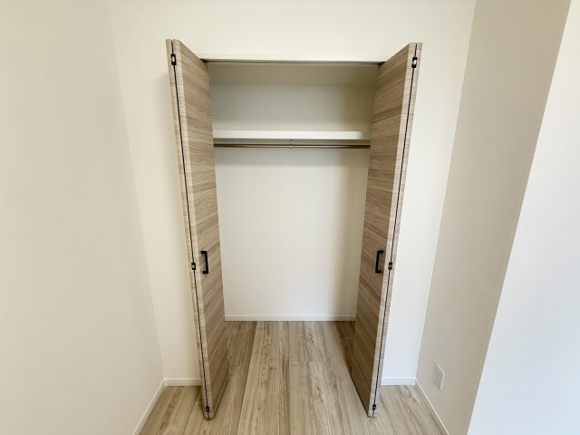 全居室収納付きで、お部屋がすっきり片付きます。