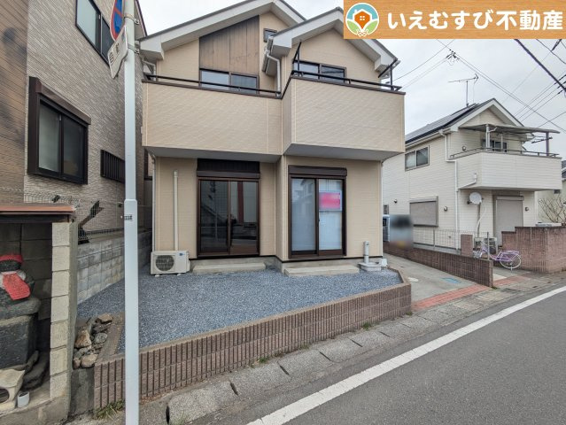 ガーデニングが楽しめそう　季節の草花で彩りを！ガーデニングで緑あふれる景色を作るのも楽しみ♪