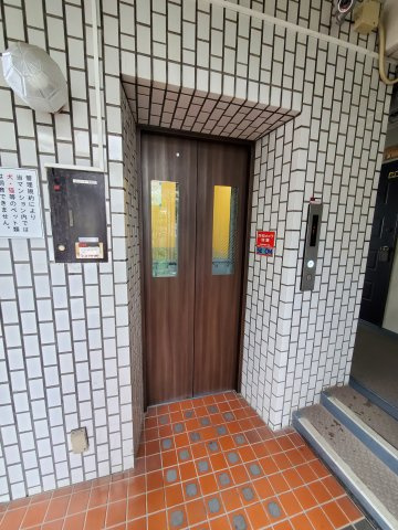 エレベーターがあります