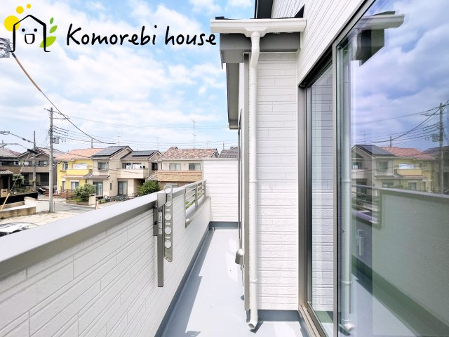 広々としたバルコニーです