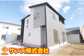 郡山市芳賀３丁目　　　４号棟　　　芳賀小学校、郡山第４中学区の外観