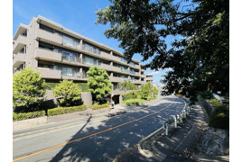 八事月見ヶ岡シティハウスの外観