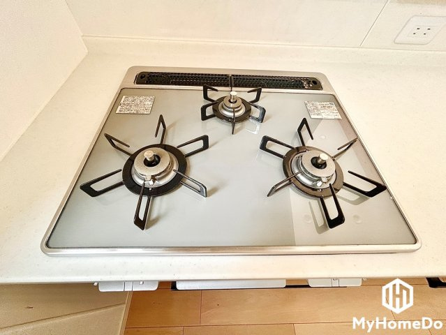 時短でおいしい料理を♪　3口コンロなら同時調理が可能！