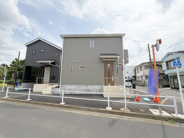 バス便充実で各方面へのアクセスが良く、通勤通学も便利です。