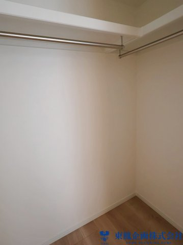 居住空間を広く保てるウォークインクローゼット