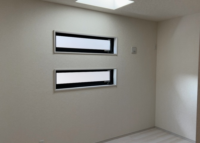 子供が何人でも年齢によっては、受験時にしっかり壁のある個室があった方が良い場合もあります。難しい問題ですが、兄弟の人数や、性別や年齢差によって状況が異なりますので、数年後のこともしっかり考えましょう。