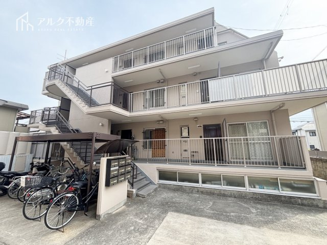 外観：328000604109