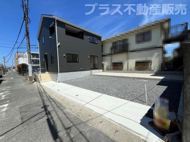 完成しました。物件内部もご見学頂けます。プラス不動産販売にお任せ下さい。