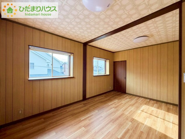 大きなベッドを置いても余裕の広さの主寝室♪♪