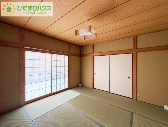 和の風情を演出する内障子付！