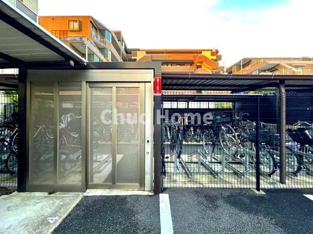 【自転車置き場】最新の空き状況や費用などの詳細は担当スタッフまでお問い合わせください。