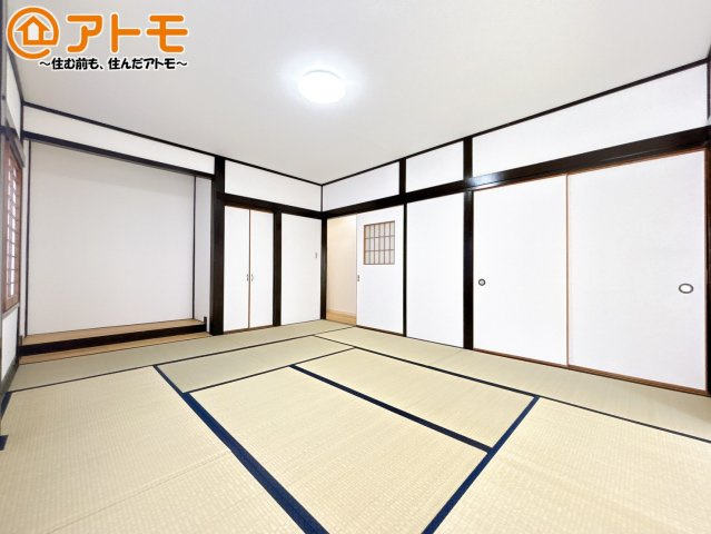 和室は客間としてはもちろん、家事の休憩やお子様のおむつ替えにもピッタリ♪