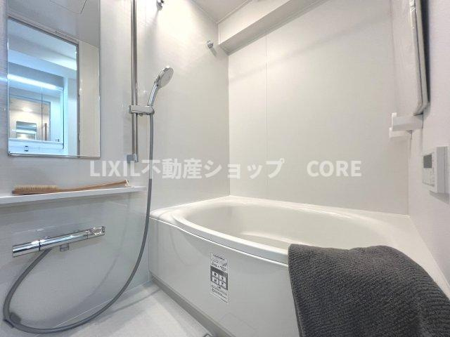 ユニットバスは新規交換済！新しく広いユニットバスは快適ですね。