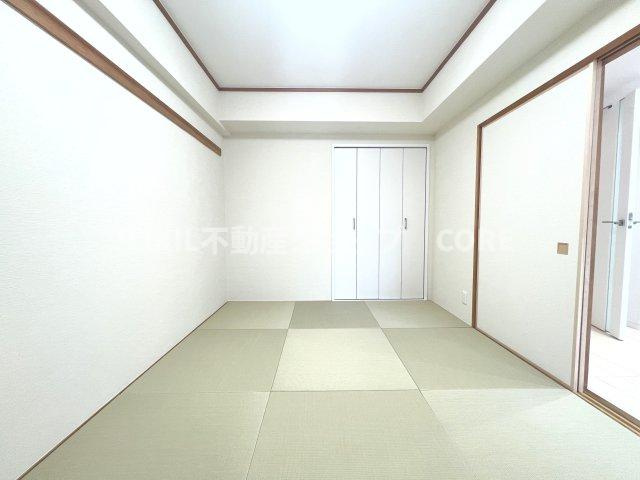 暮らしの心地を大きく左右する収納を適材適所に配置し、使い勝手を考慮しました。