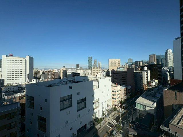 【物件からの眺望】9階からの眺望！都市の景観と一体となったくつろぎある眺望です☆