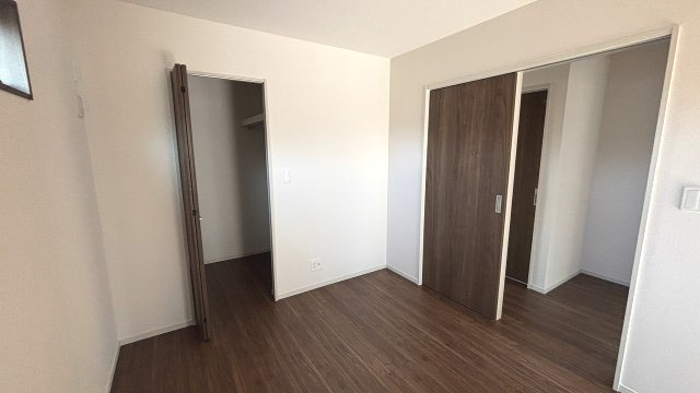洋室5.2帖　WIC付き