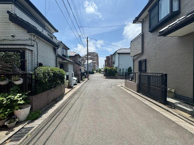 前面道路　幅員5ｍ