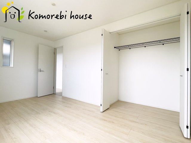 開放的な寝室です