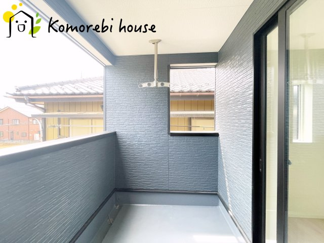 広々としたバルコニーです