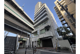 新板橋ビューハイツの外観
