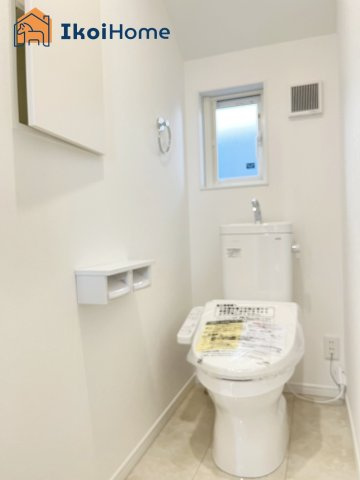 ◆同社施工例◆トイレが2か所あるので夜中も安心です。朝のトイレ渋滞も心配いりません。