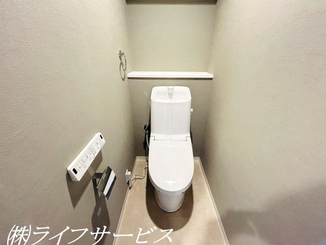 温水洗浄便座付トイレ