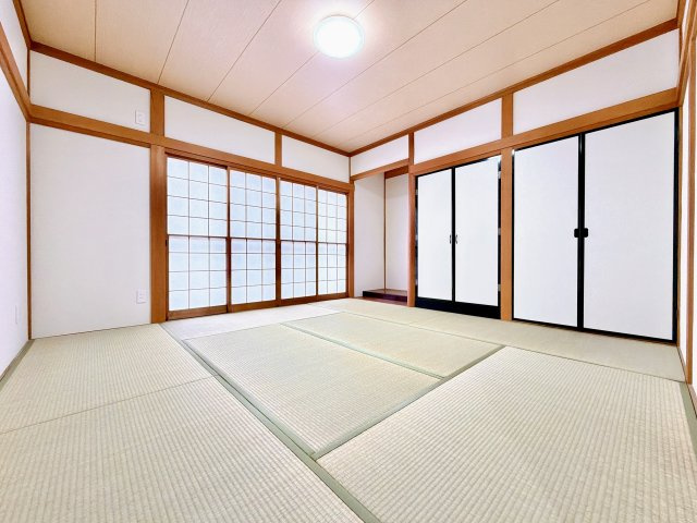 1階和室（約8帖）