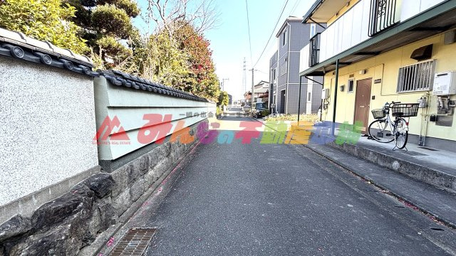 前面道路含む現地写真