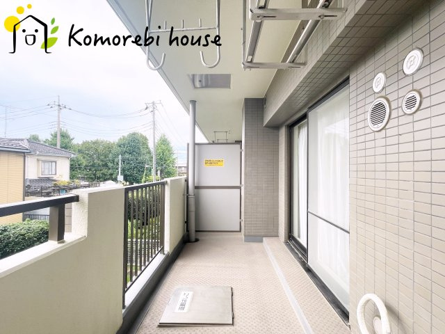 陽当たり良好なバルコニーです