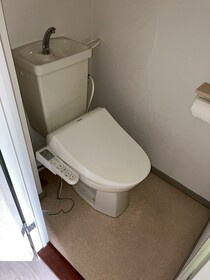 コンパクトで使いやすいトイレです