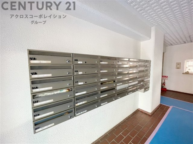 屋根付き駐輪場