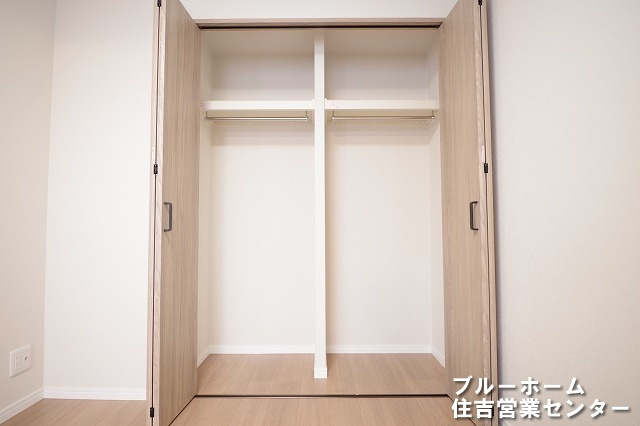 洋室にある収納です！
