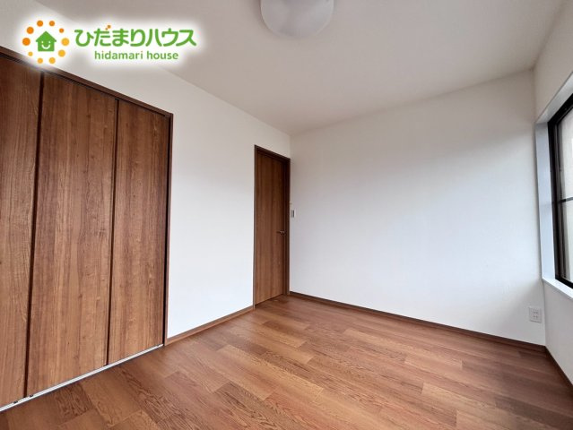 2階洋室：6帖